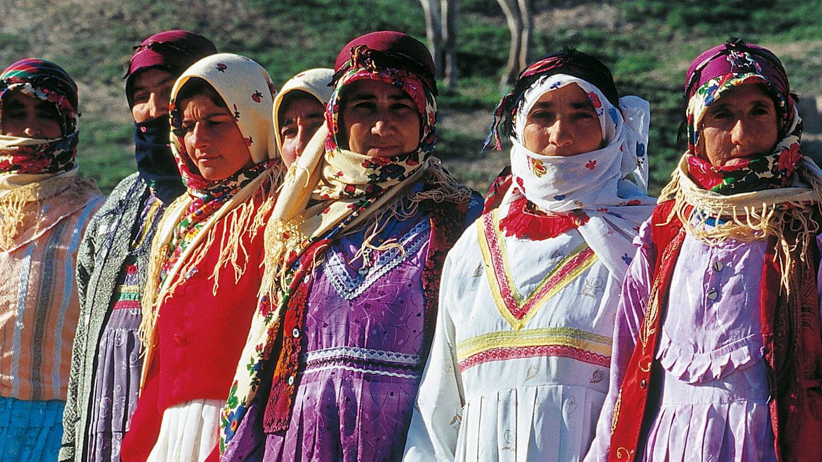 لباس سنتی اردبیلی 
