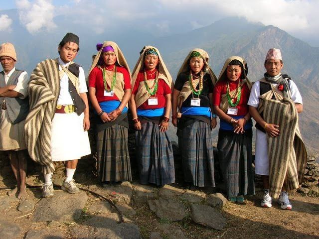 تاریخچه پوشش کشور نپال